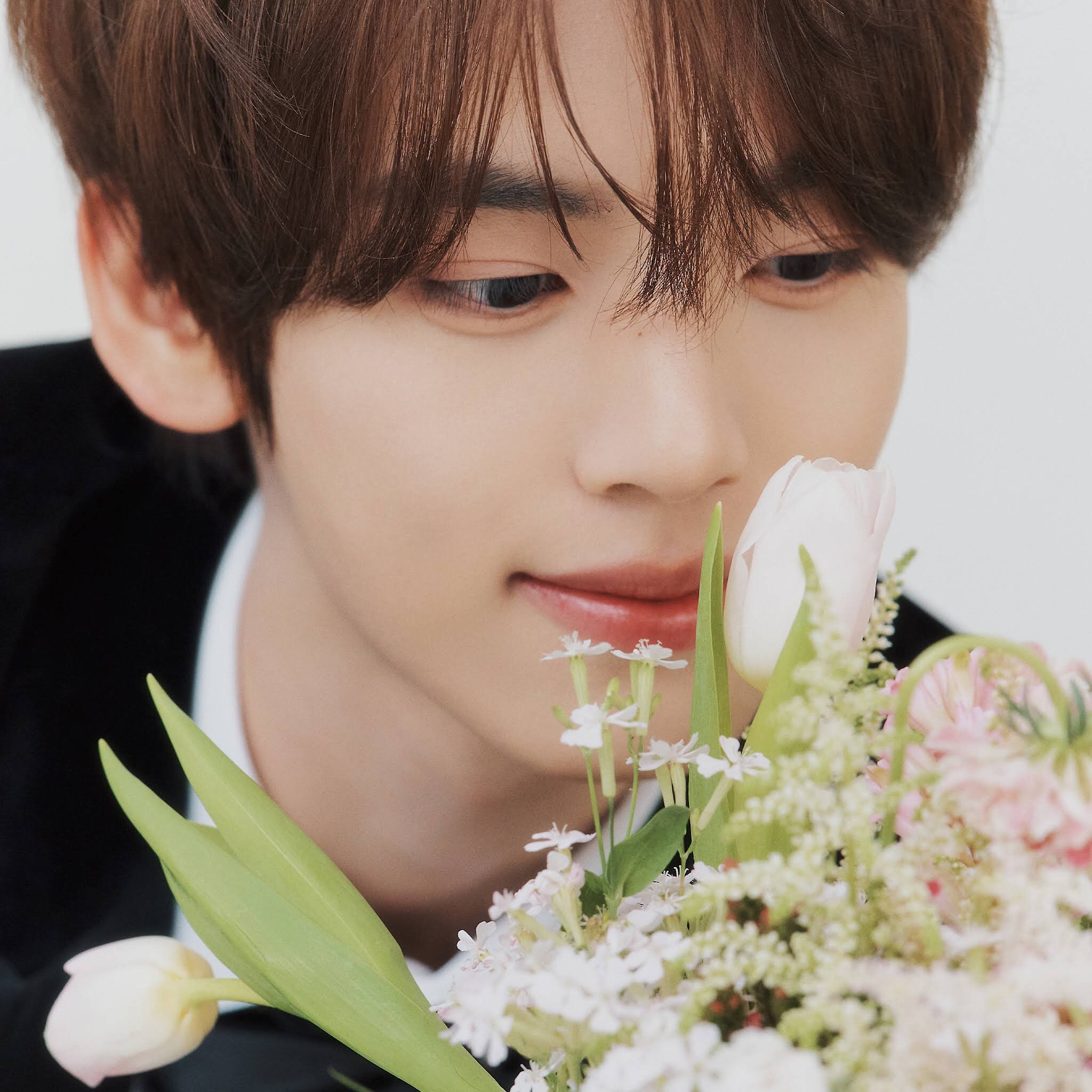 Behind-the-scenes cut of Han Yujin (ZEROBASEONE)