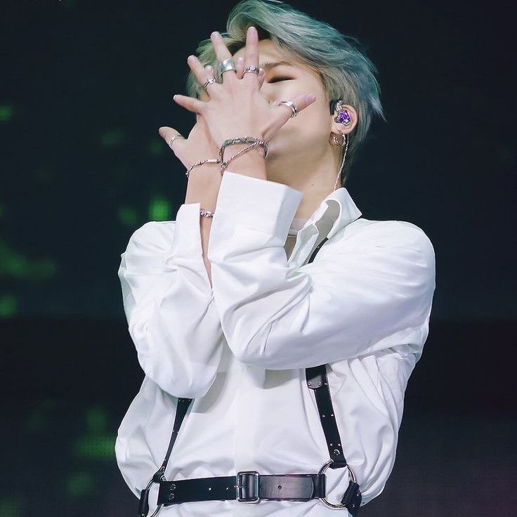 Momen yang diabadikan oleh penggemar Jimin (BTS)