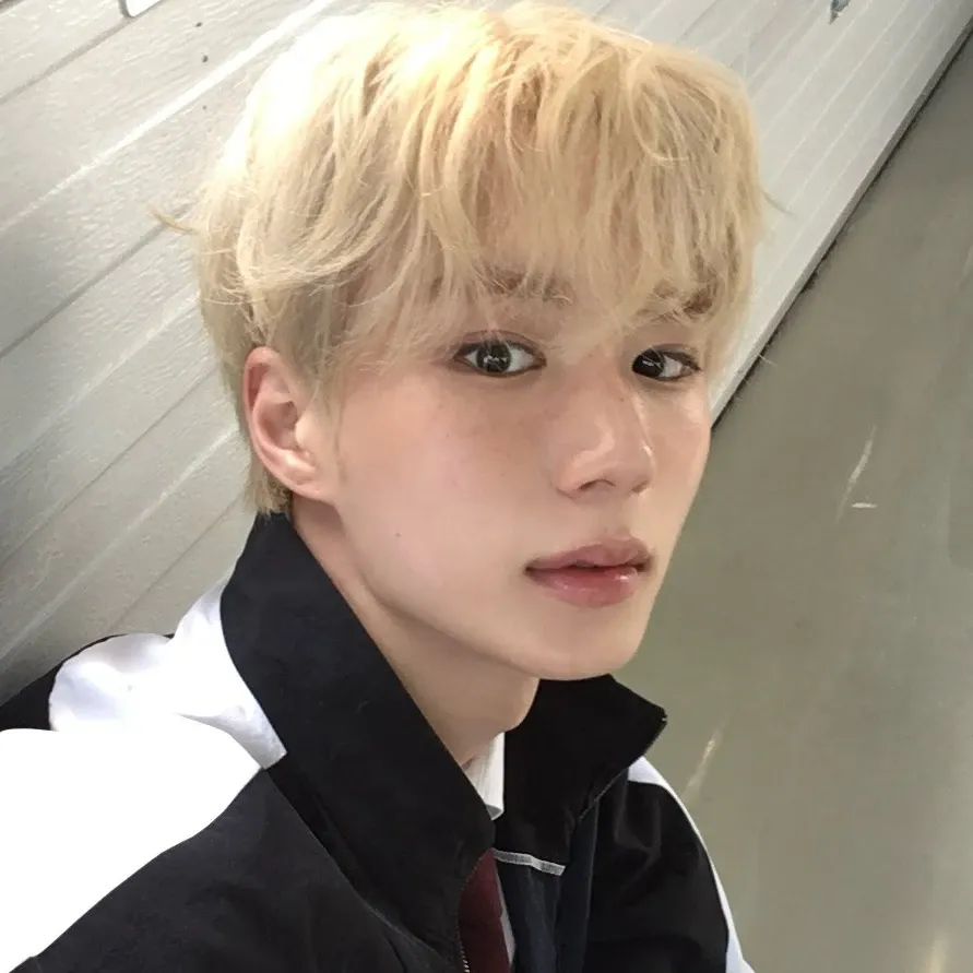 Recent activity shot of Kim Junseo (ALPHA DRIVE ONE)