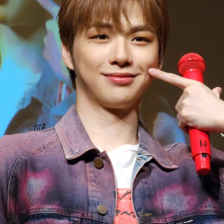 Potret di balik layar Kang Daniel
