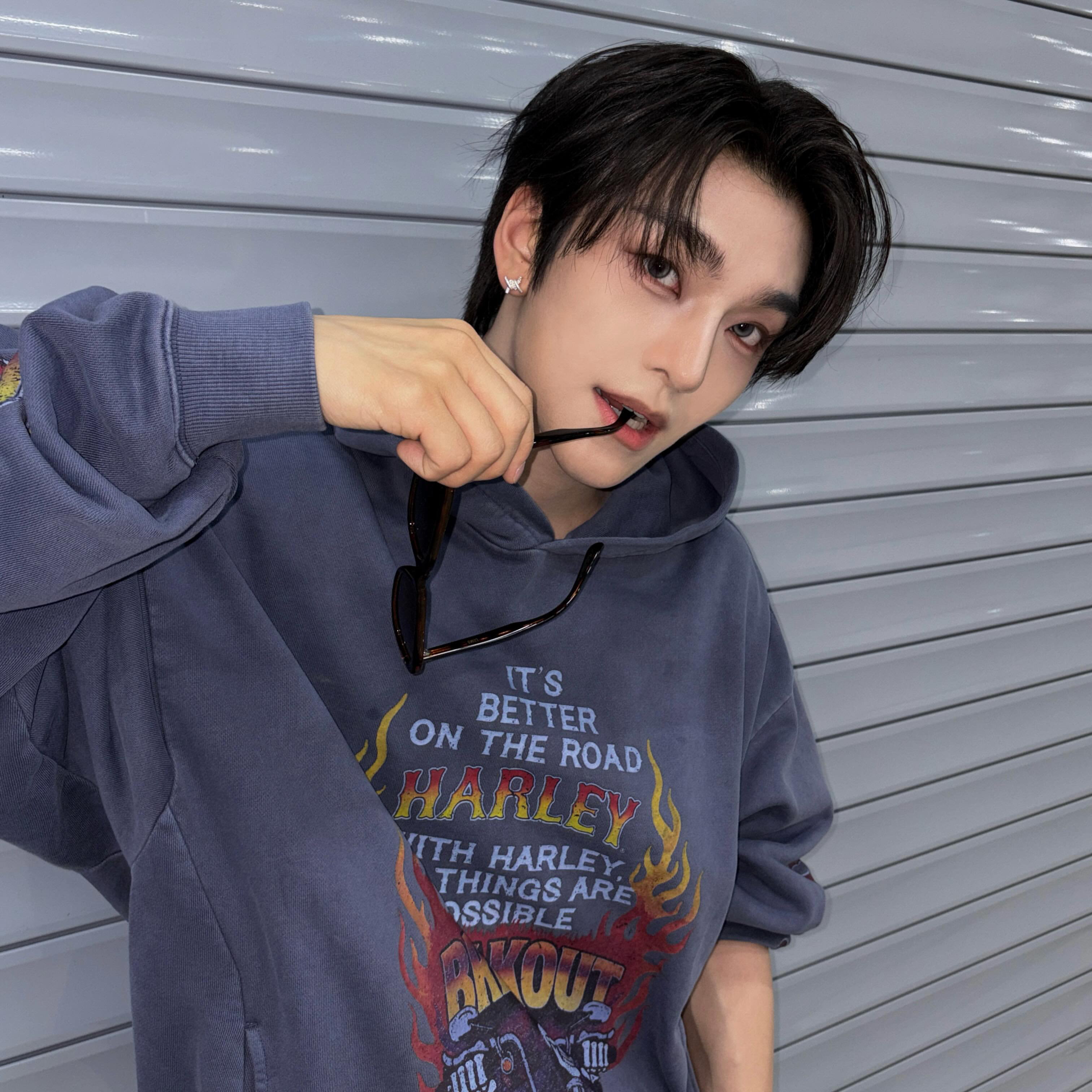 Behind-the-scenes cut of He Xinlong (ALPHA DRIVE ONE)