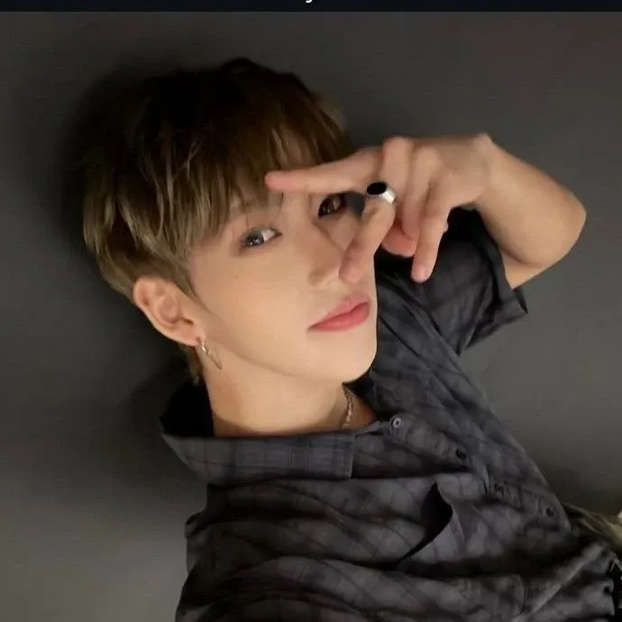 Behind-the-scenes cut of Exxi (SEVENTOEIGHT)