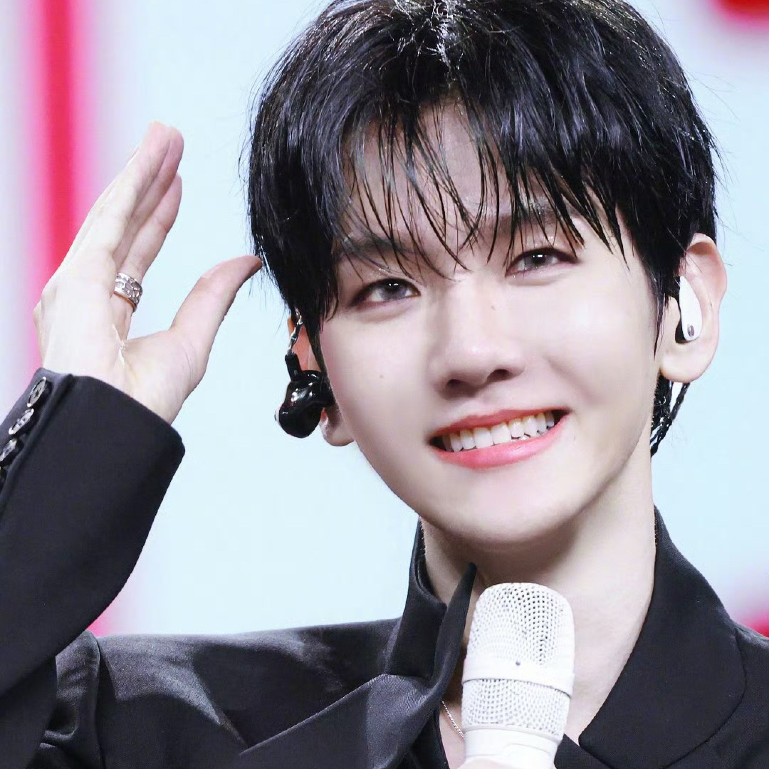 Momen yang diabadikan oleh penggemar Baekhyun (EXO)