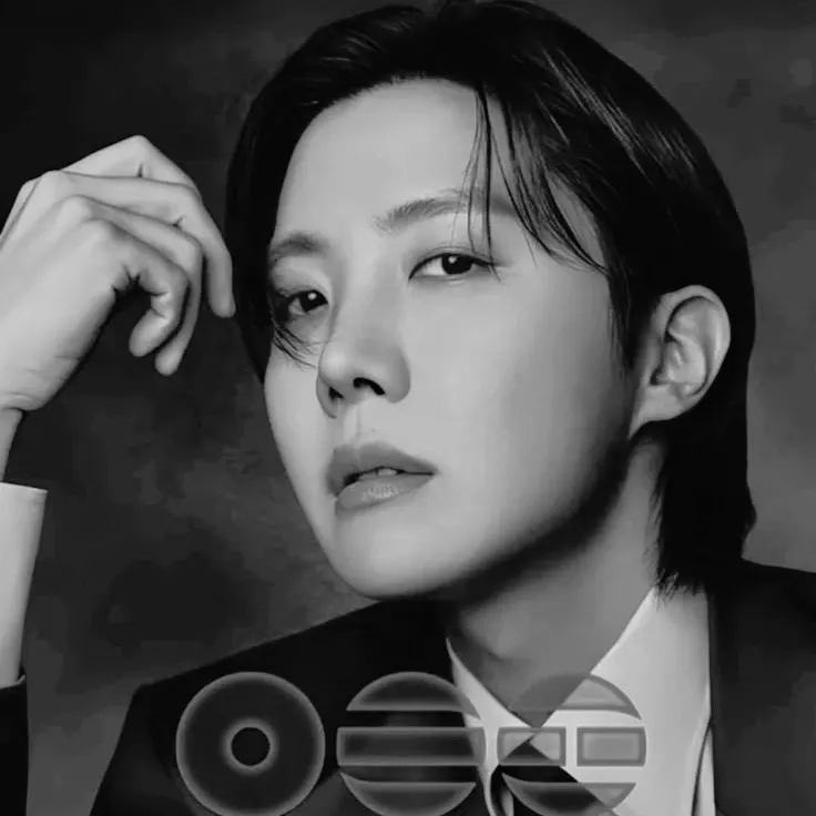 Behind-the-scenes cut of j-hope (BTS)