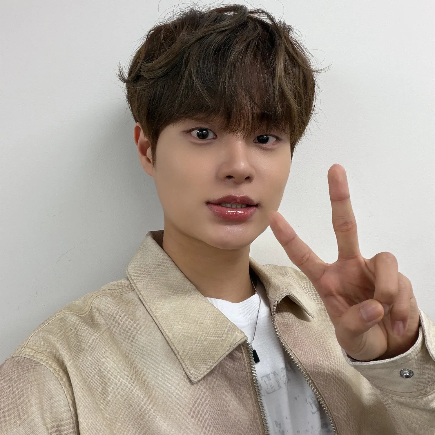 Behind-the-scenes cut of Lee Daehwi (AB6IX)