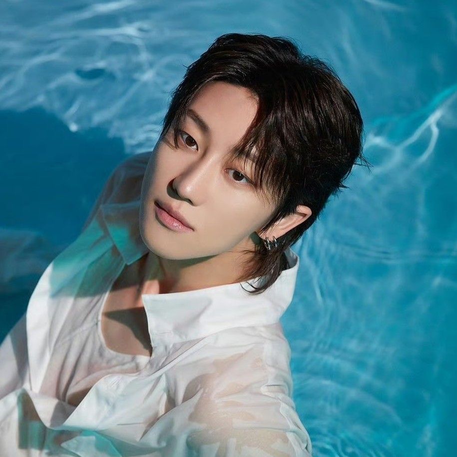 The 8 (SEVENTEEN)的最新活動照片