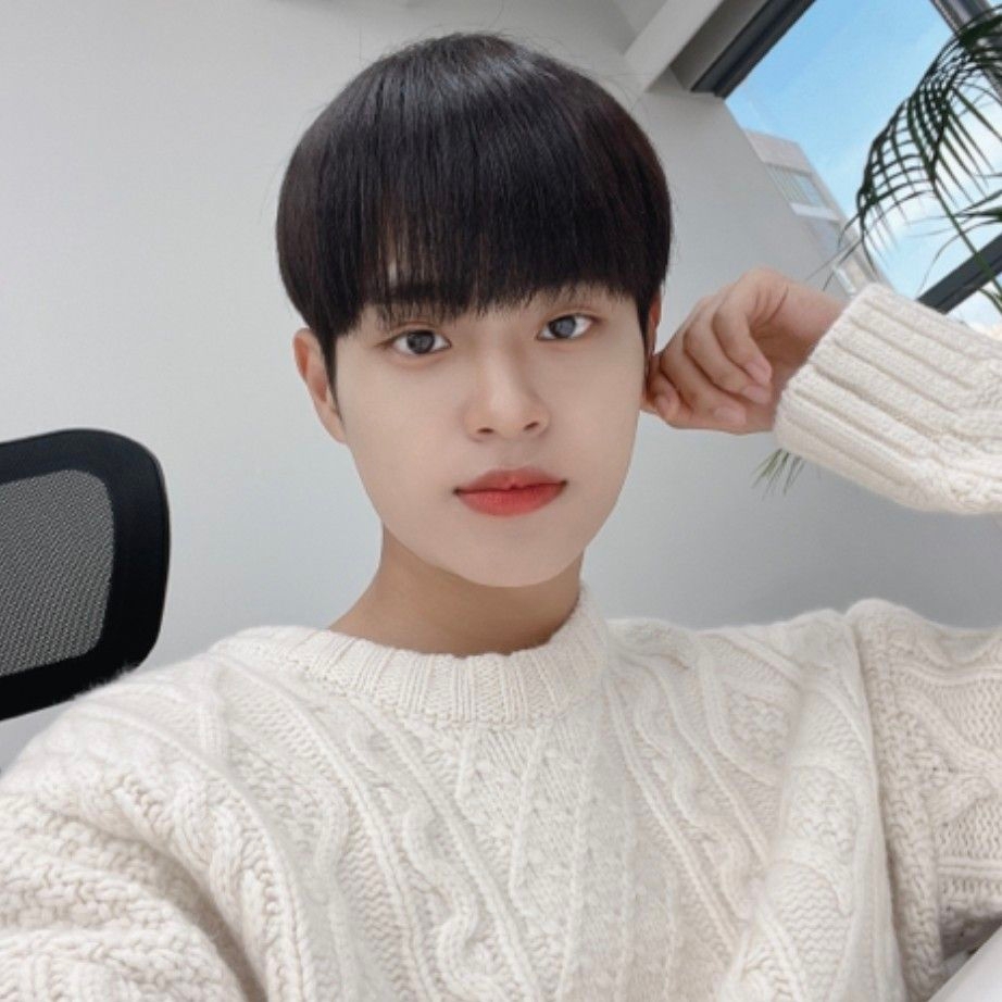 Recent activity shot of Lee Daehwi (AB6IX)