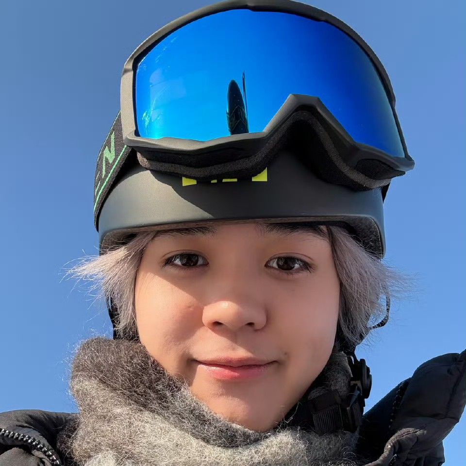 Behind-the-scenes cut of THI-O (NexT1DE)