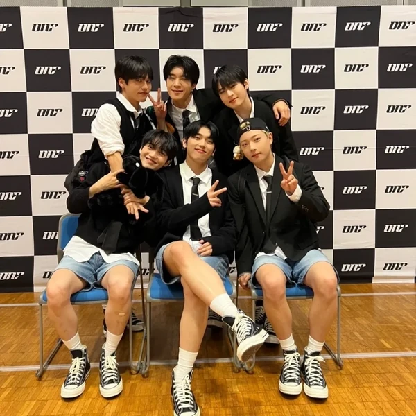 今日の最愛ドルで輝くONFの代表写真