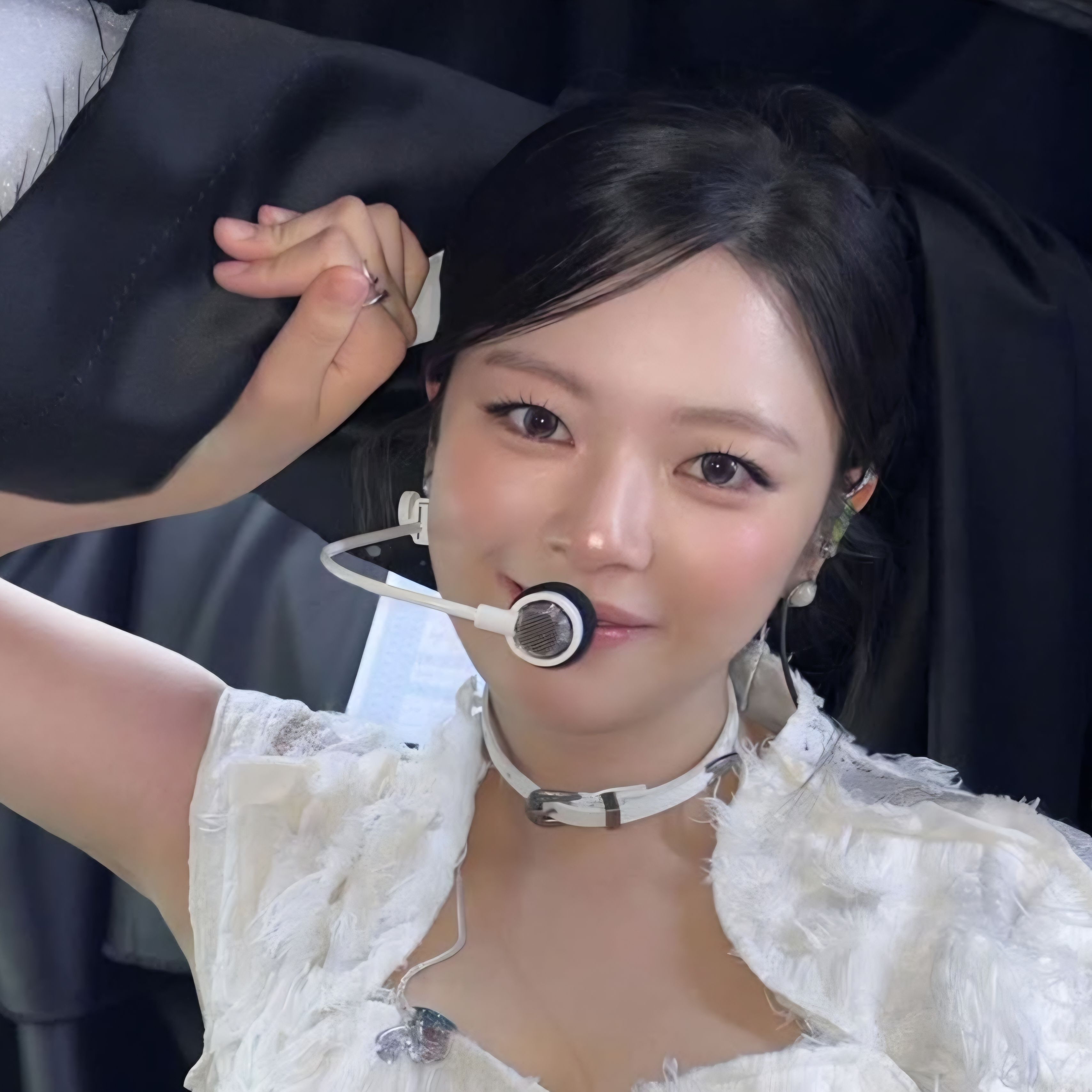 Behind-the-scenes cut of Jeongyeon (TWICE)