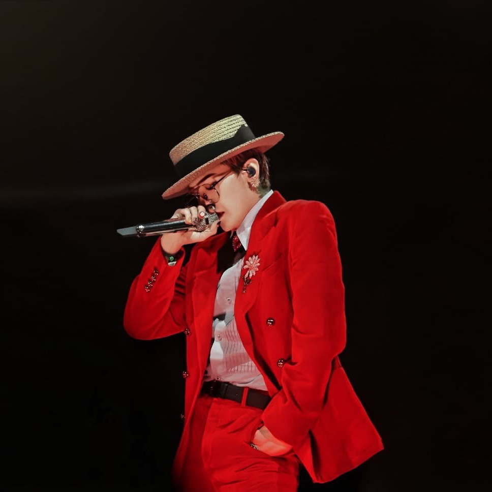 G-DRAGON (BIGBANG)的最新活动照片