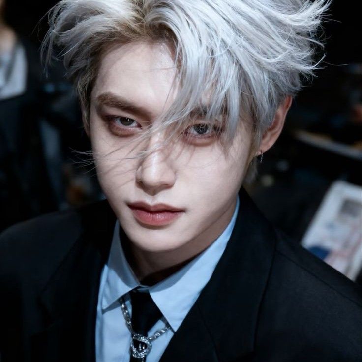 A moment captured by Kim Jiwoong (ZEROBASEONE)'s fan