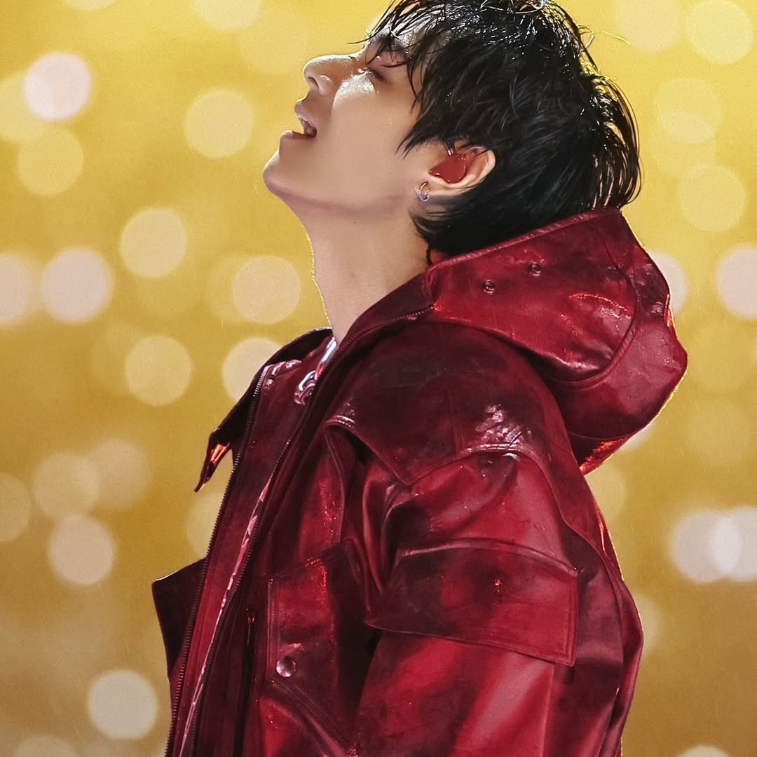 뷔 (방탄소년단) 최근 활동샷