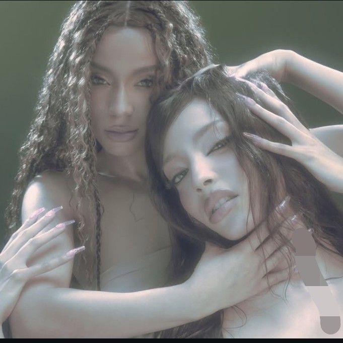 Recent activity shot of GIRLSET