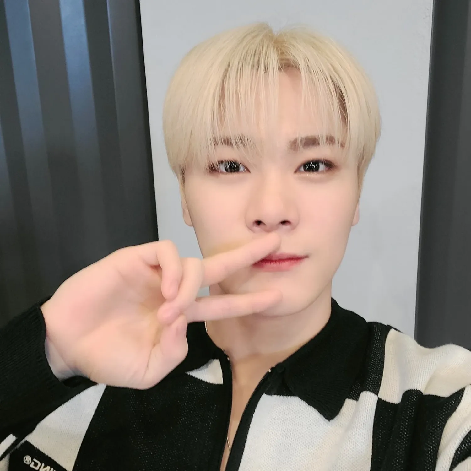 Latest photo of Moonbin (ASTRO)