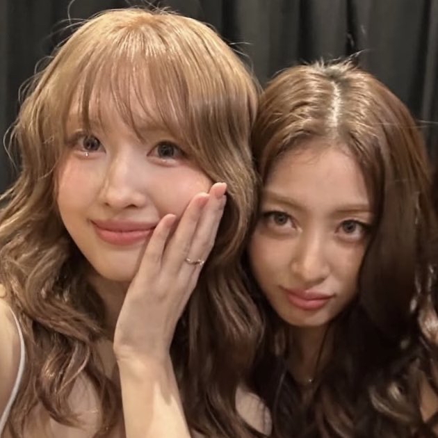 Momo (TWICE)的最新活動照片