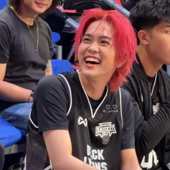 Behind-the-scenes cut of THI-O (NexT1DE)