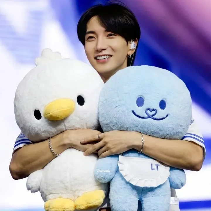 Latest photo of Super Junior