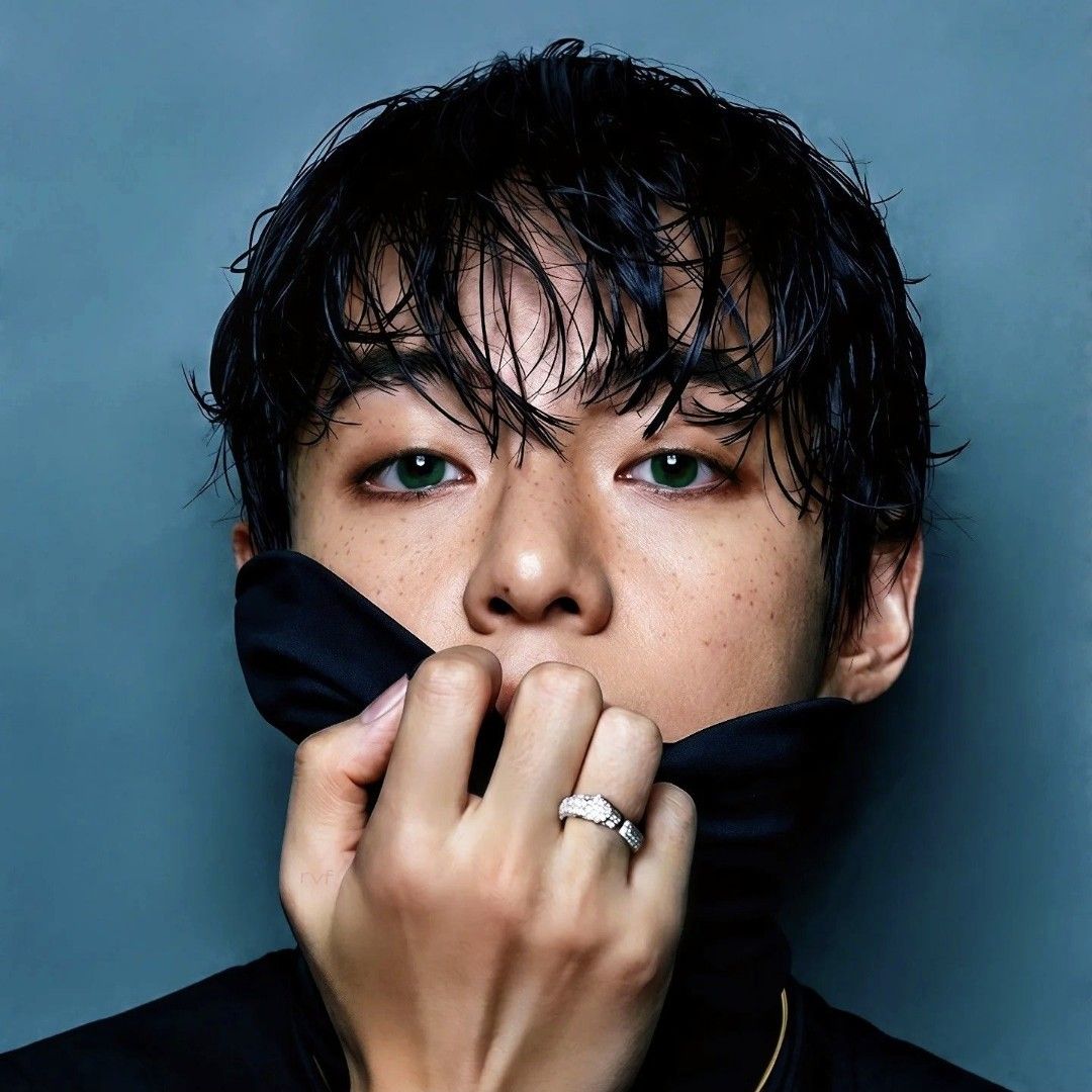 뷔 (방탄소년단)의 비하인드 컷