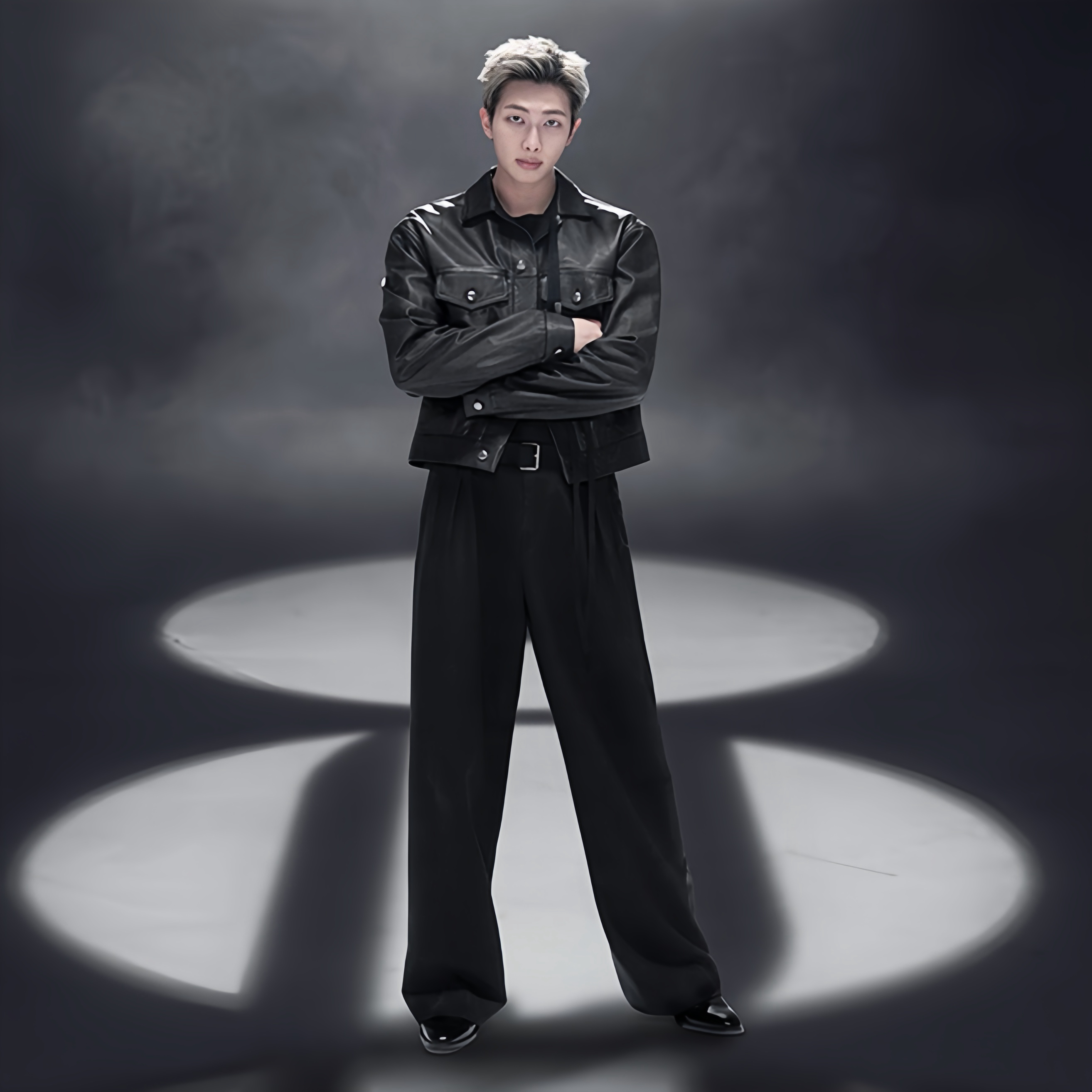 RM (防弹少年团)的最新照片