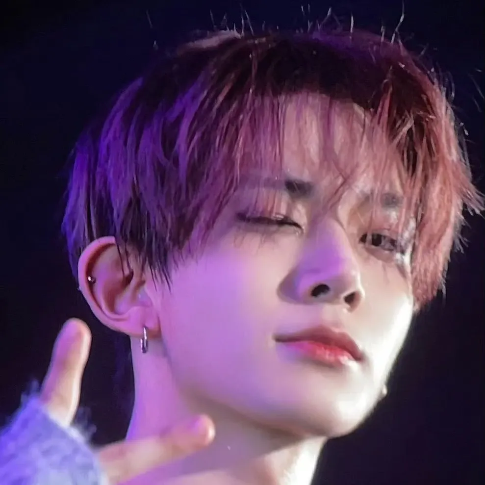 Foto aktivitas terbaru Heeseung