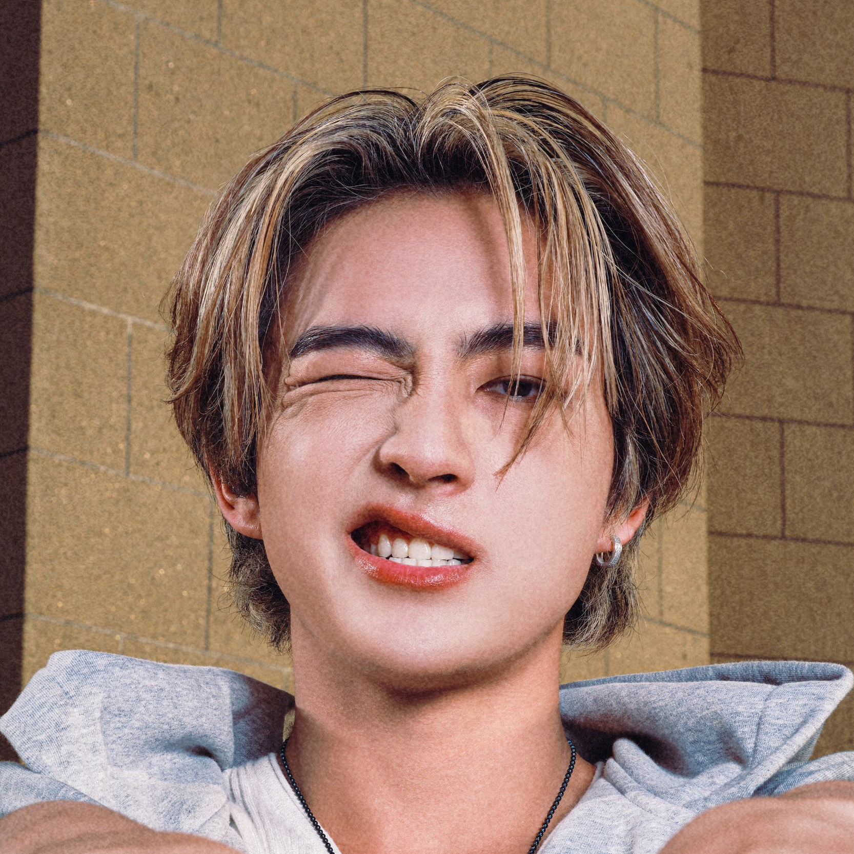 A moment captured by Heart (BUS)'s fan