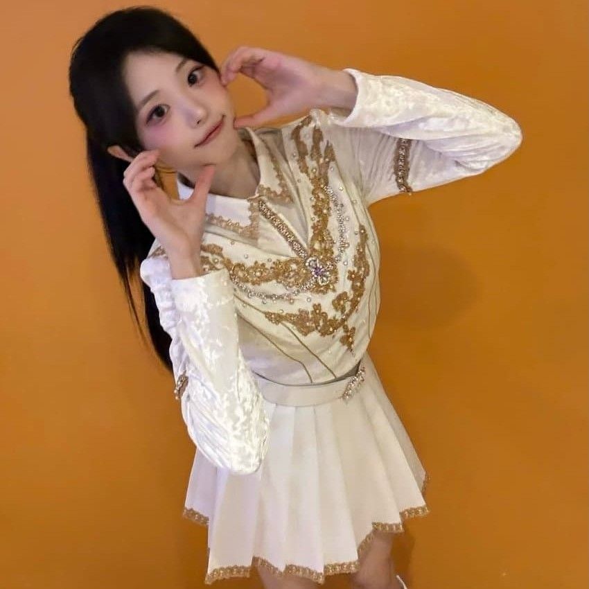 Recent activity shot of QWER