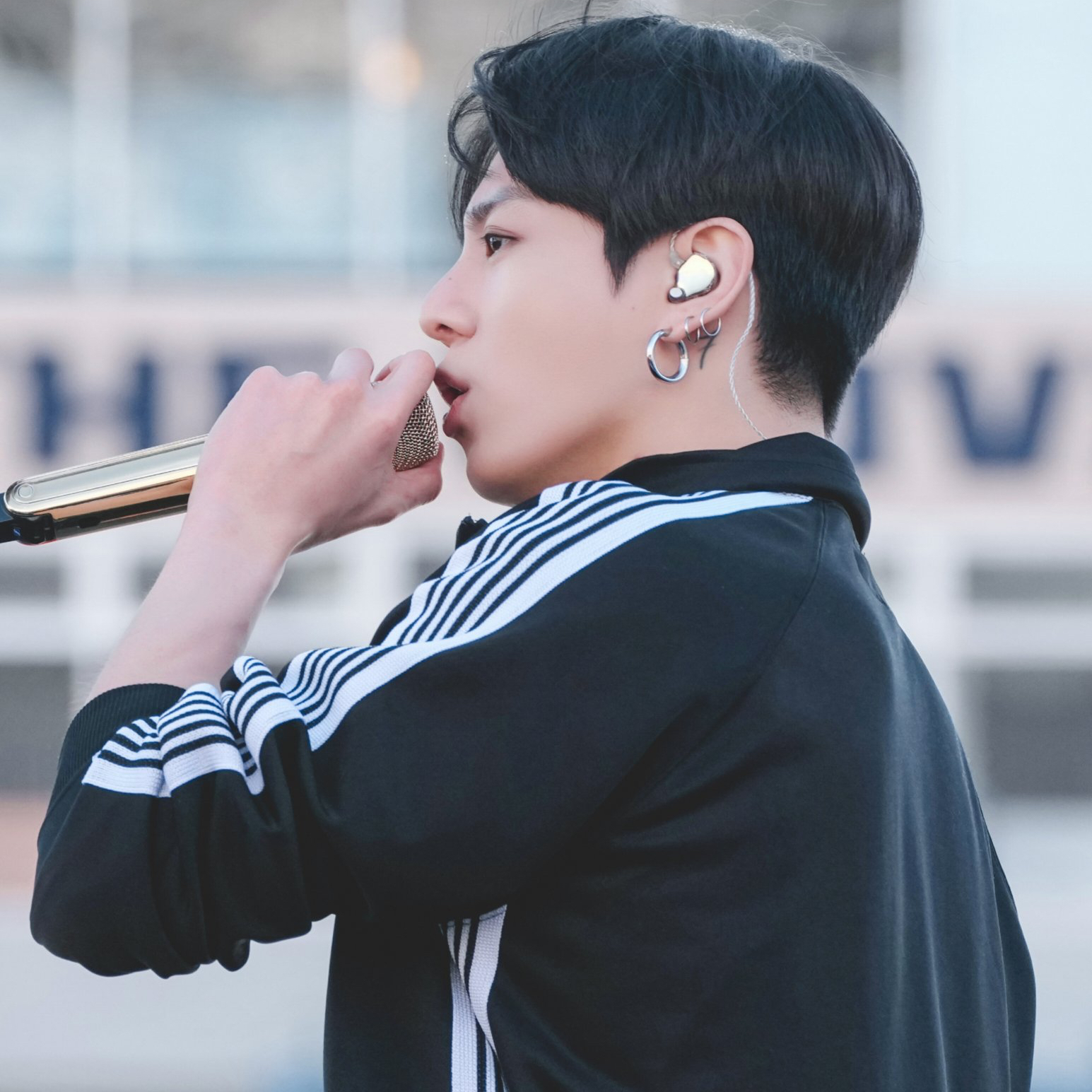 Potret di balik layar Jungkook (BTS)