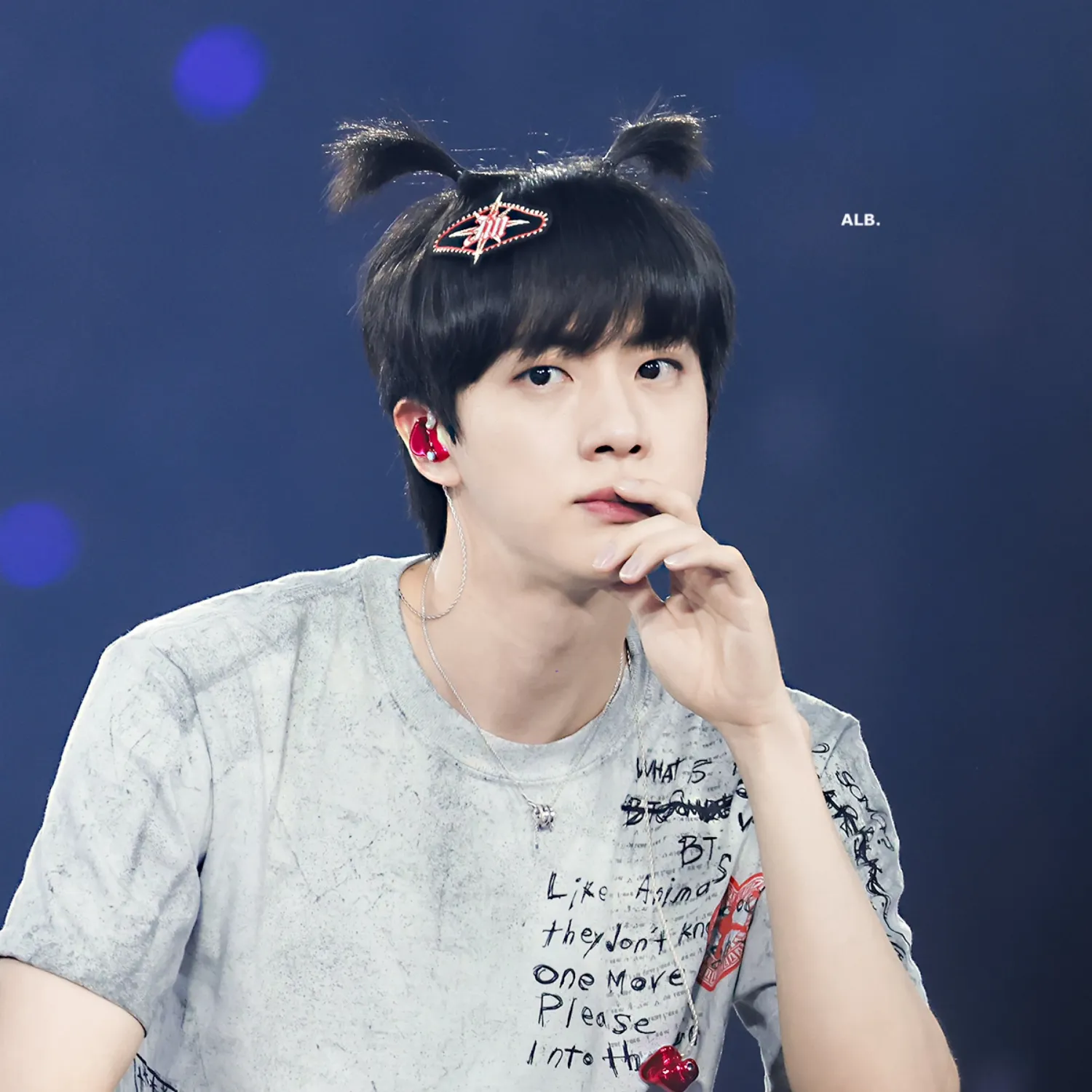 Potret di balik layar Jin (BTS)