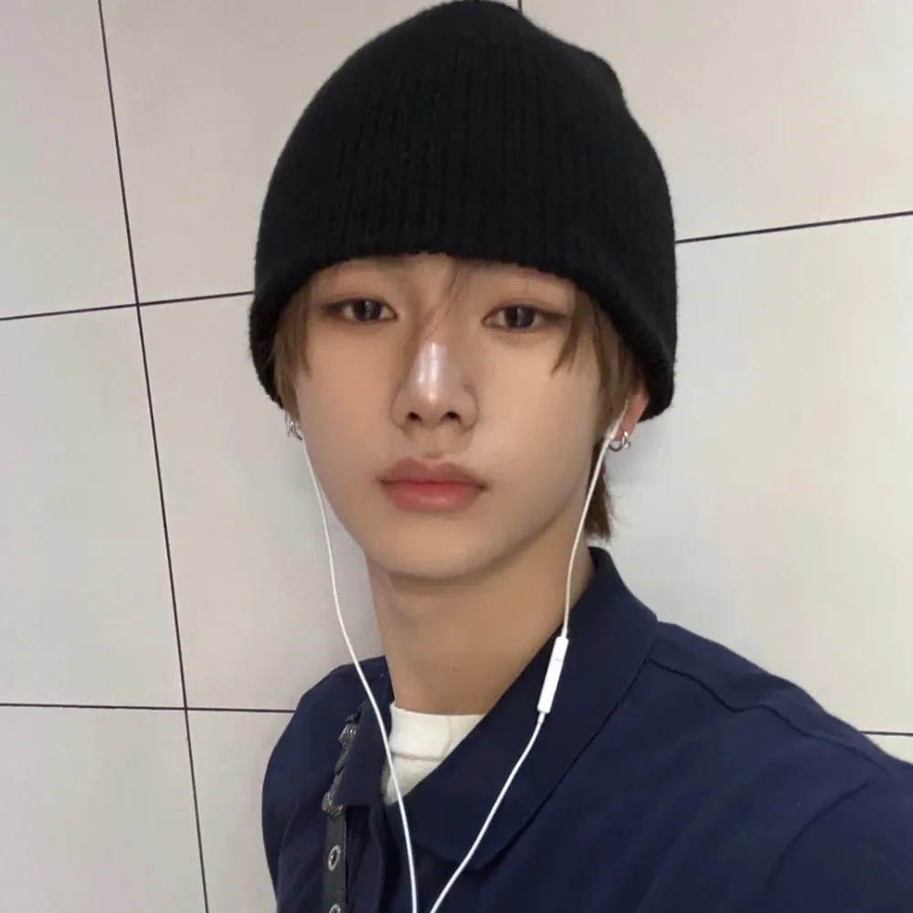 Latest photo of Zhou Anxin (ALPHA DRIVE ONE)