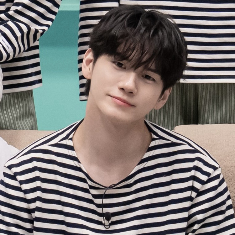 옹성우의 최신 사진