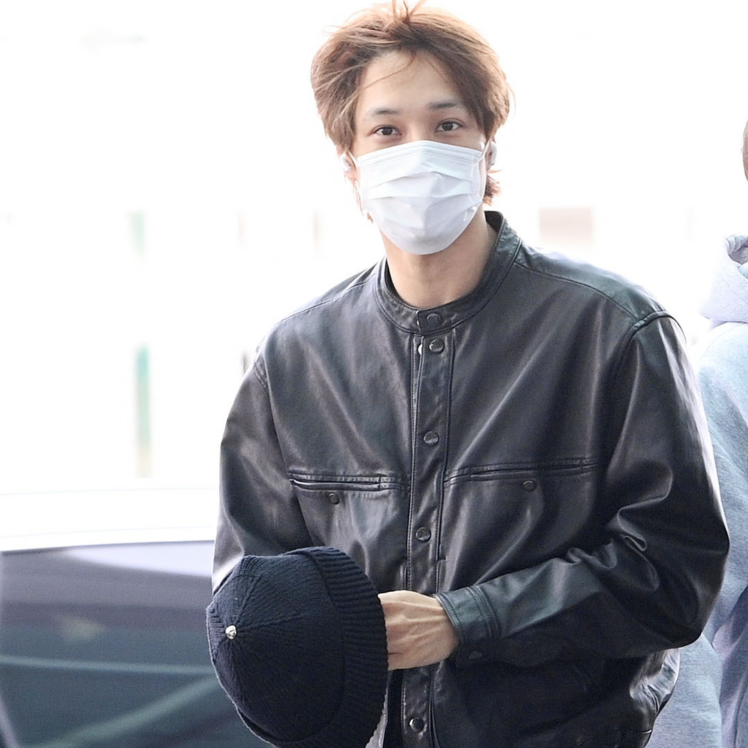 Kai (EXO)粉絲拍下的瞬間