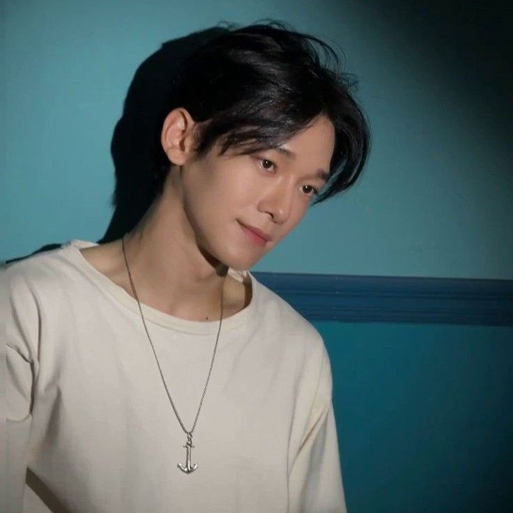 A moment captured by Chen (EXO)'s fan