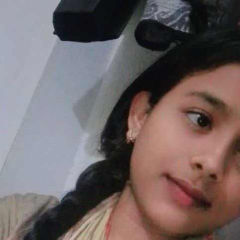 A moment captured by Kelly (TRI.BE)'s fan