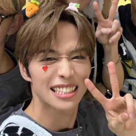 後藤威尊 (INI)の最近の活動写真