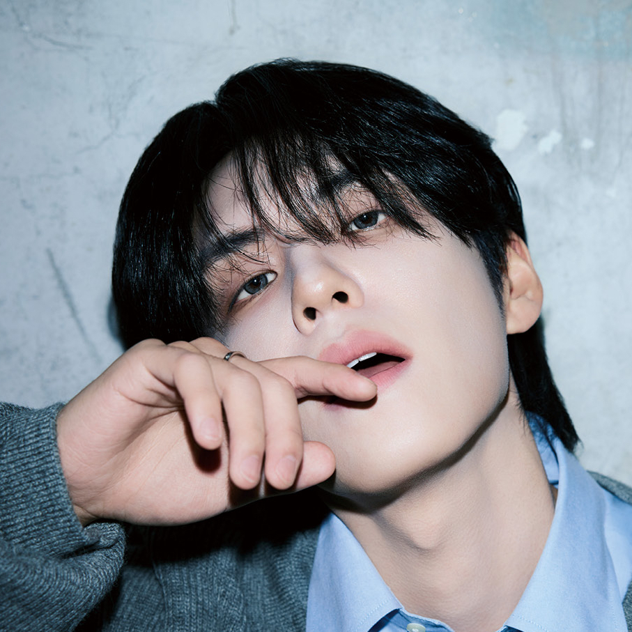 Recent activity shot of Wonpil (DAY6)