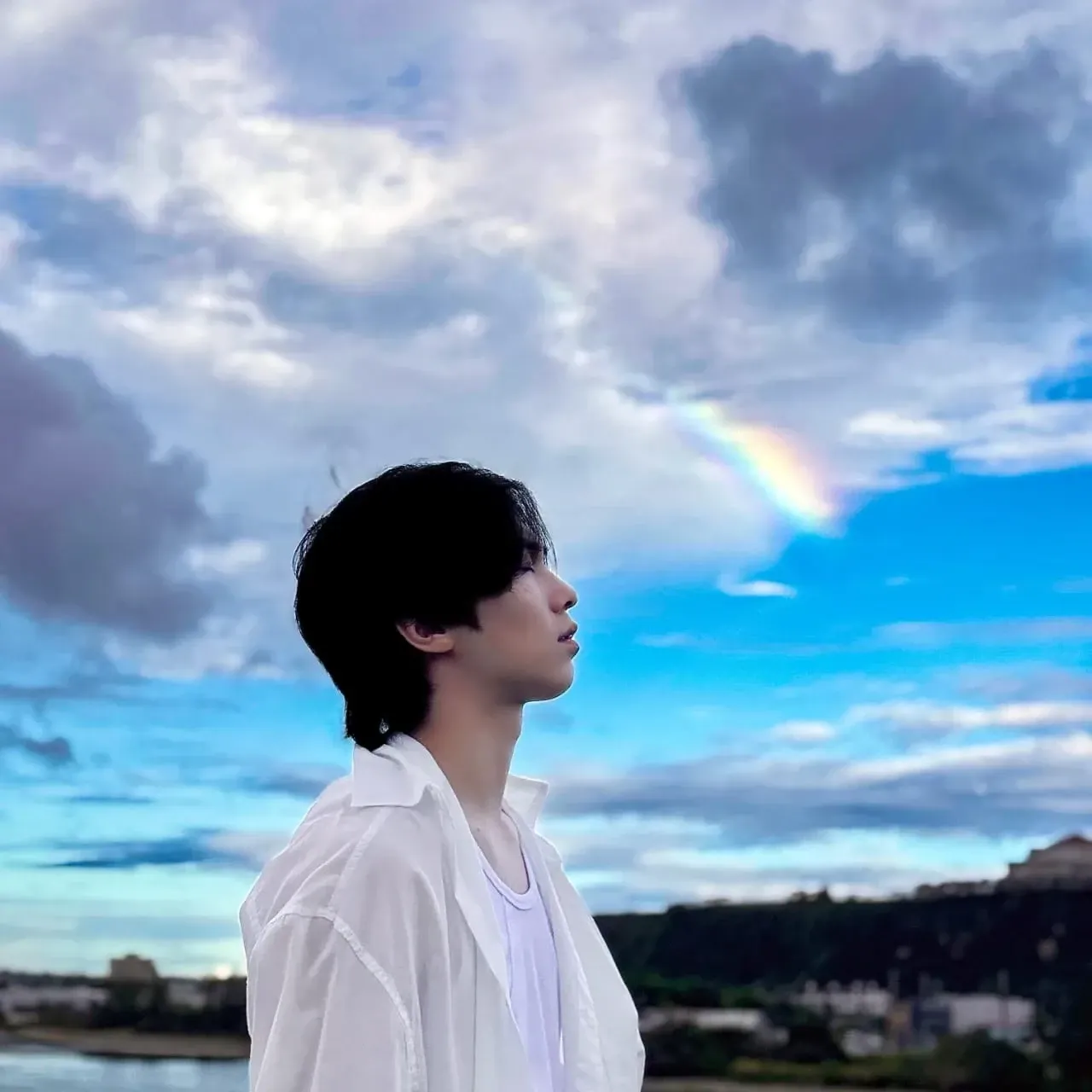 A moment captured by Rocky's fan