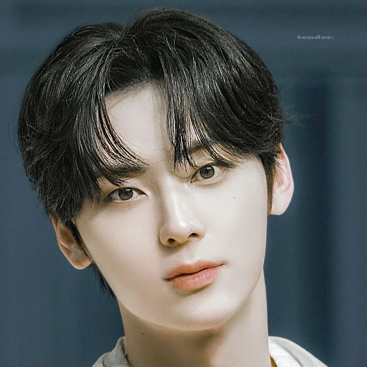 Behind-the-scenes cut of Hwang Minhyun