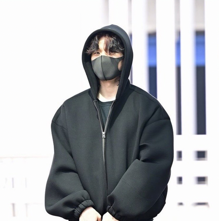 大声 (BIGBANG)的最新照片