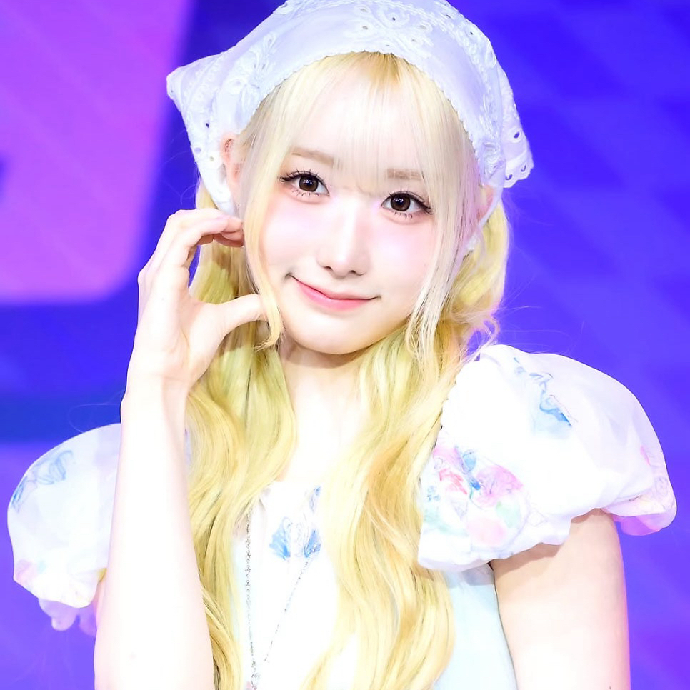 Recent activity shot of Mei (SAY MY NAME)