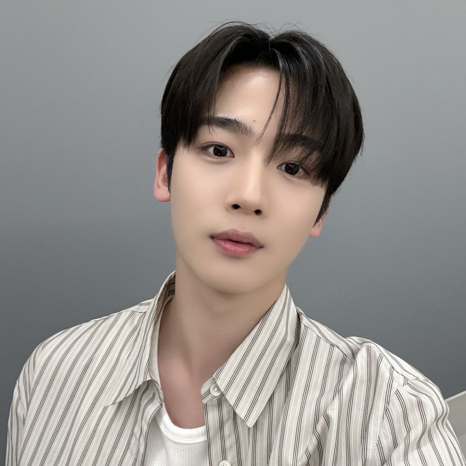 A moment captured by Kim Yohan (WEi)'s fan