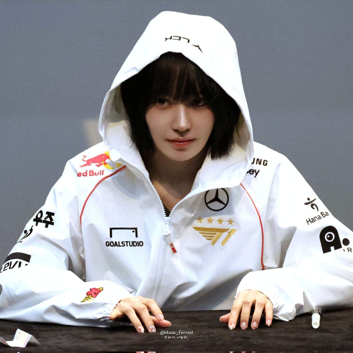 A moment captured by Sakura (LE SSERAFIM)'s fan