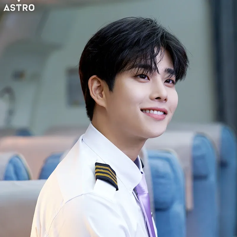 Latest photo of MJ (ASTRO)