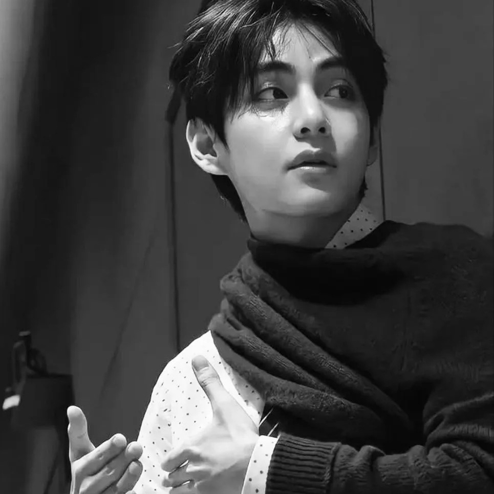 V (BTS)の最新写真