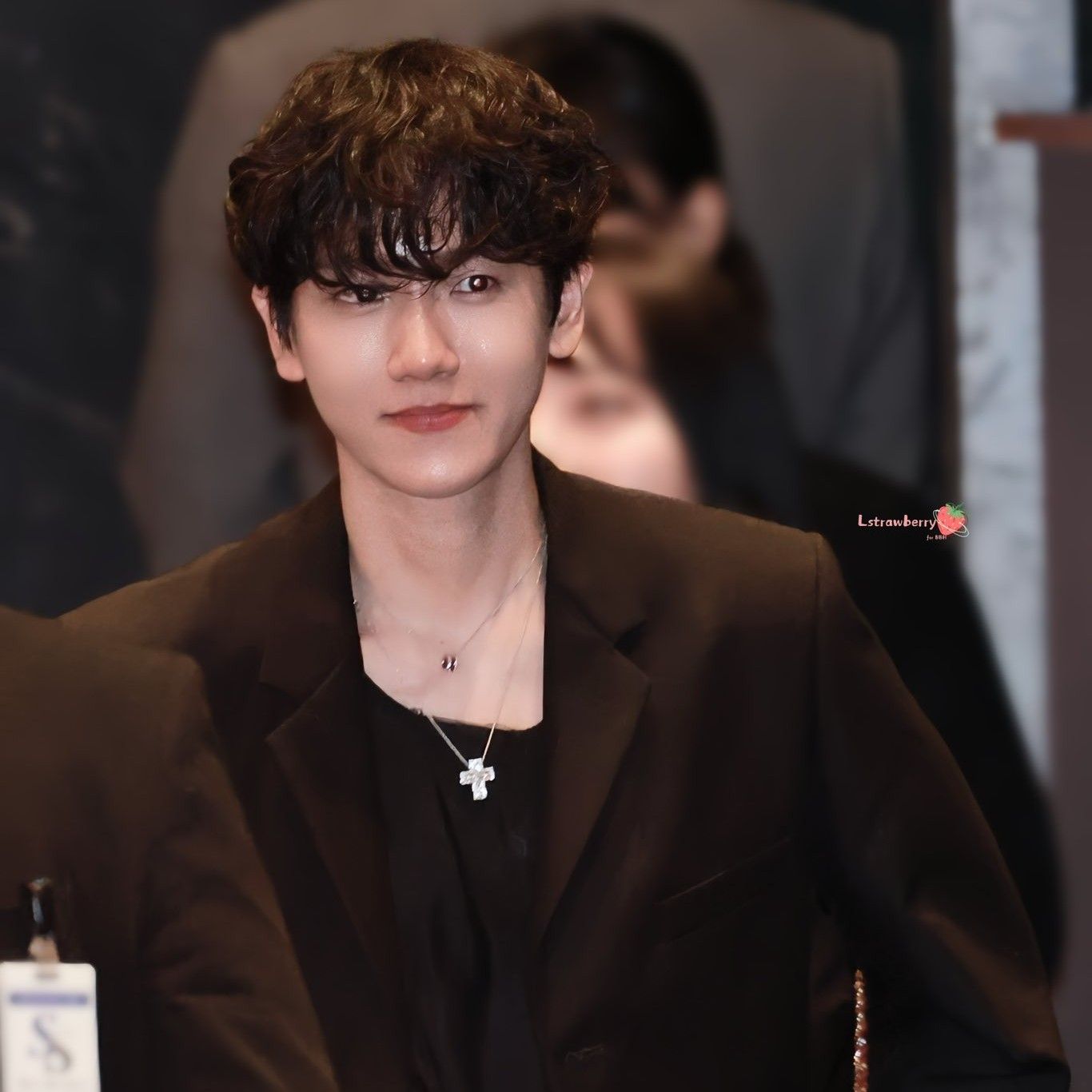 백현 (EXO)의 최신 사진