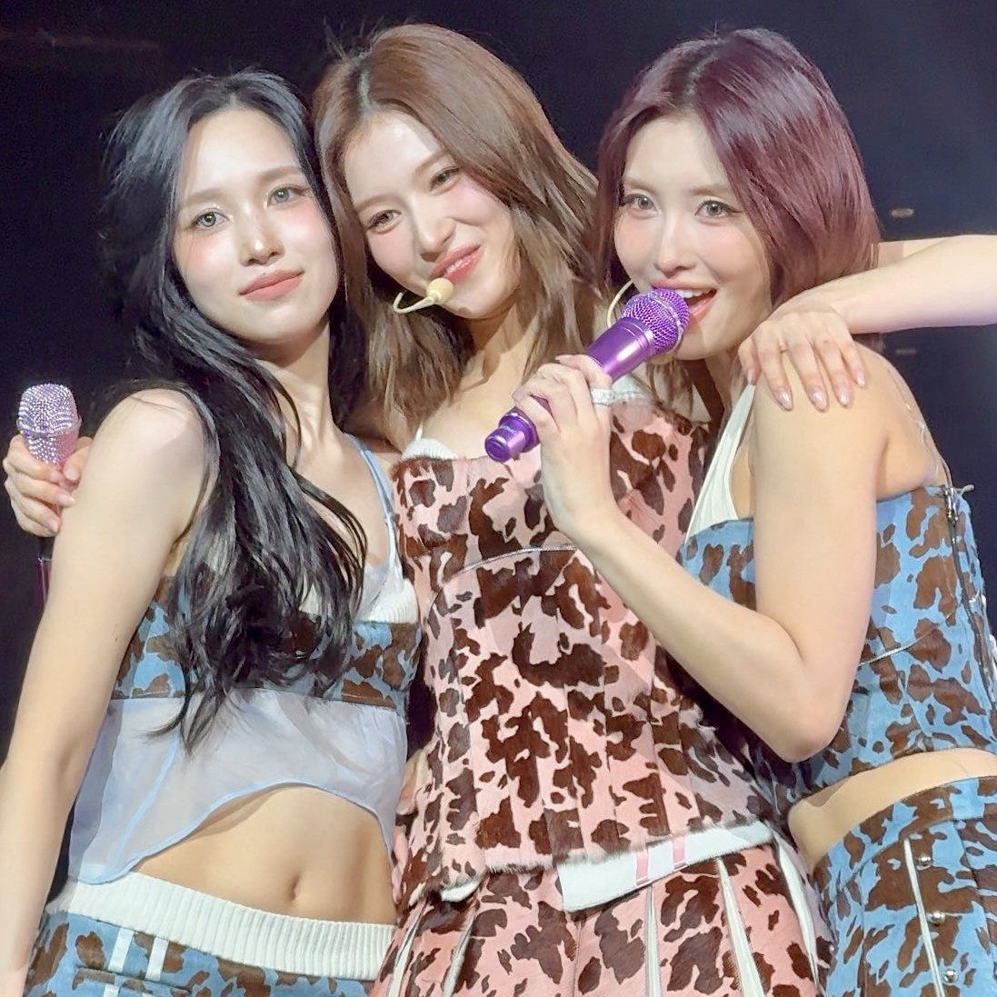 미나 (TWICE)의 최신 사진