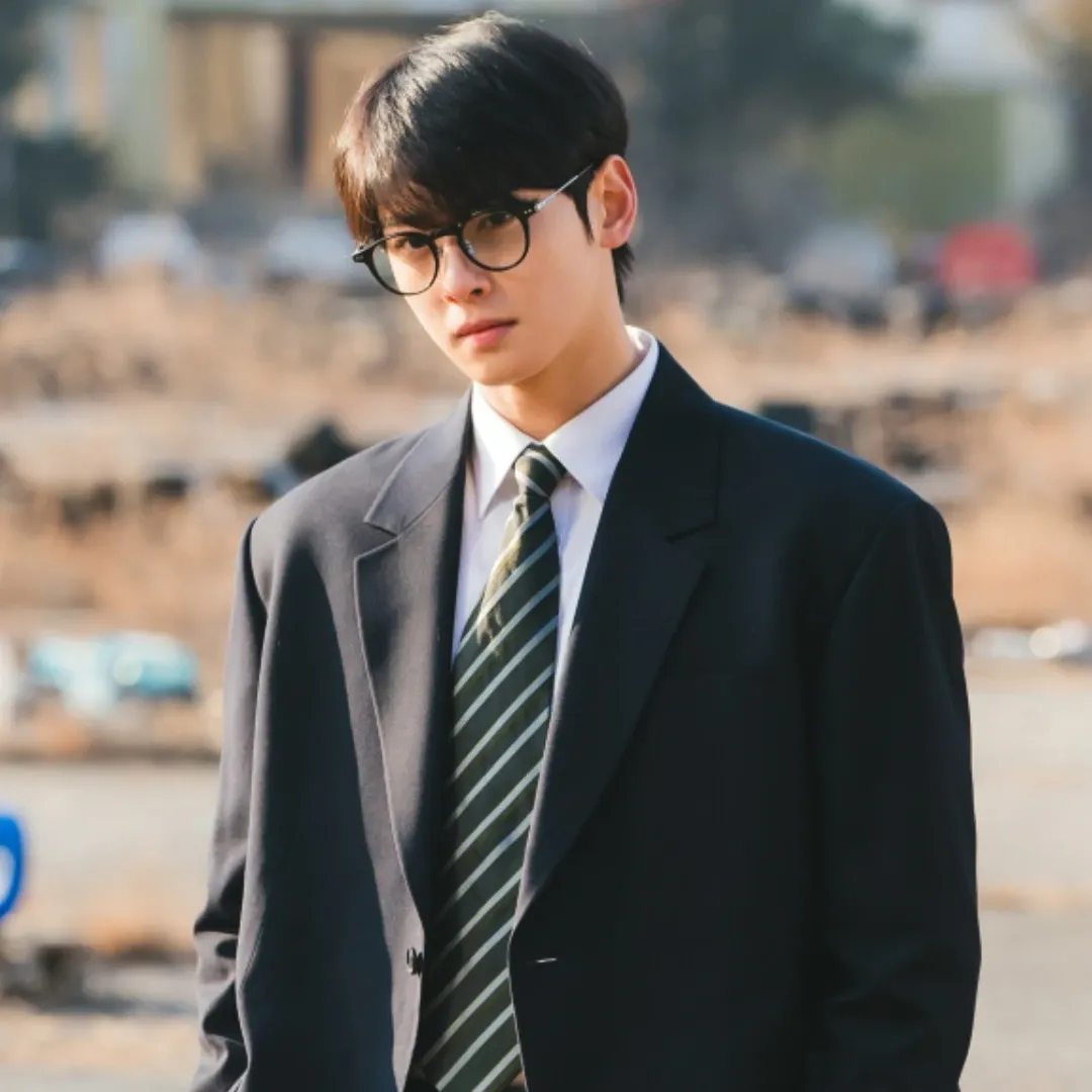 Recent activity shot of Eunwoo (ASTRO)