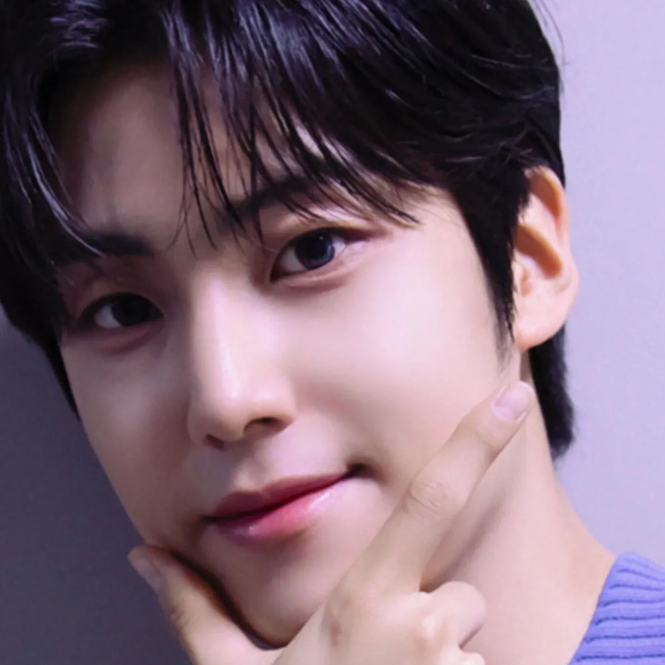 Latest photo of Lee Eunsang (YOUNITE)