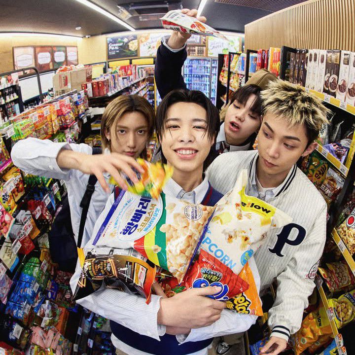 Latest photo of LNGSHOT