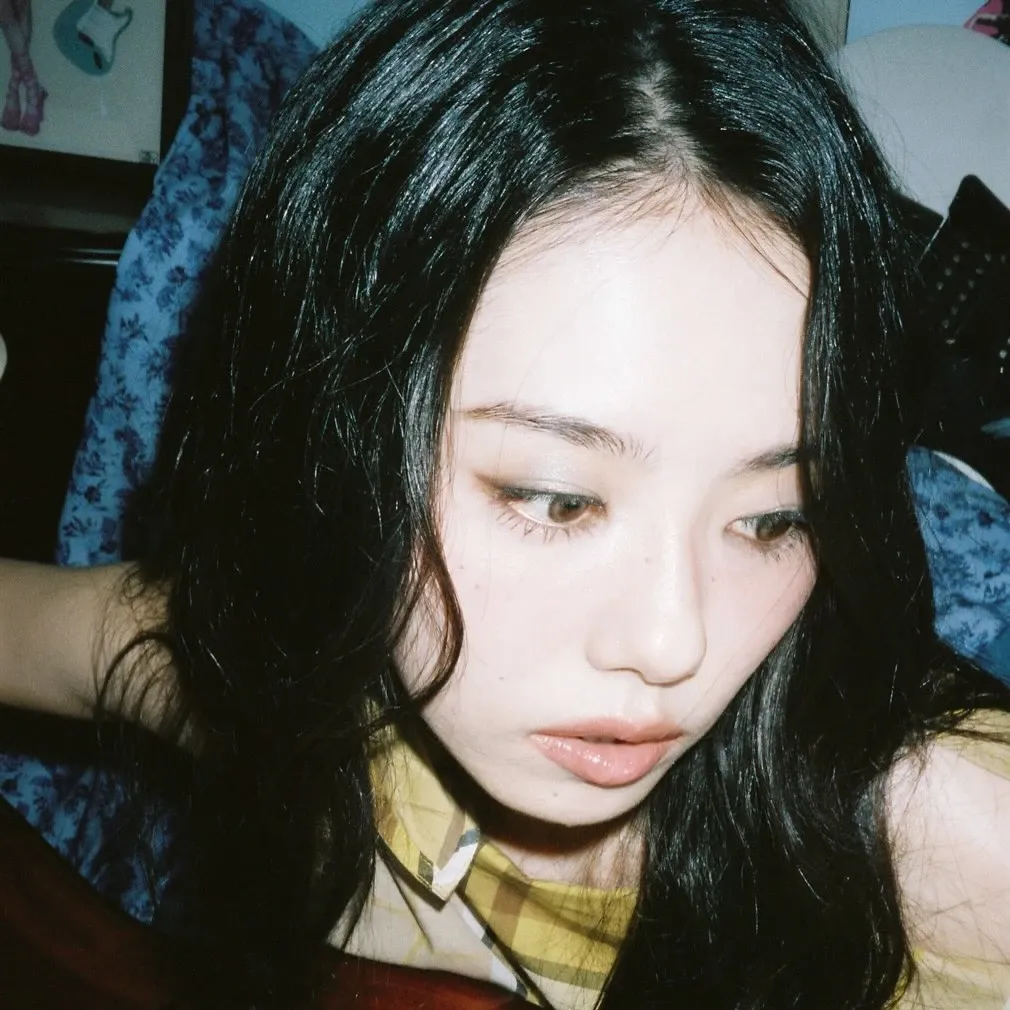 Recent activity shot of Kim Sohye (I.O.I)